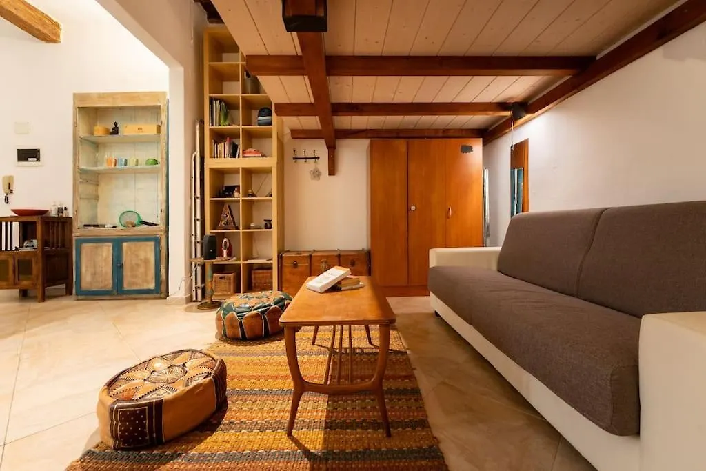 Keys Of Italy - Pilastri 24 - City Center Studio Perfect For Couples 피렌체 0*,  이탈리아